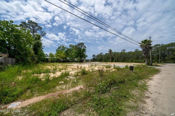 1520 Moylan Rd, Panama City Beach, FL 32407